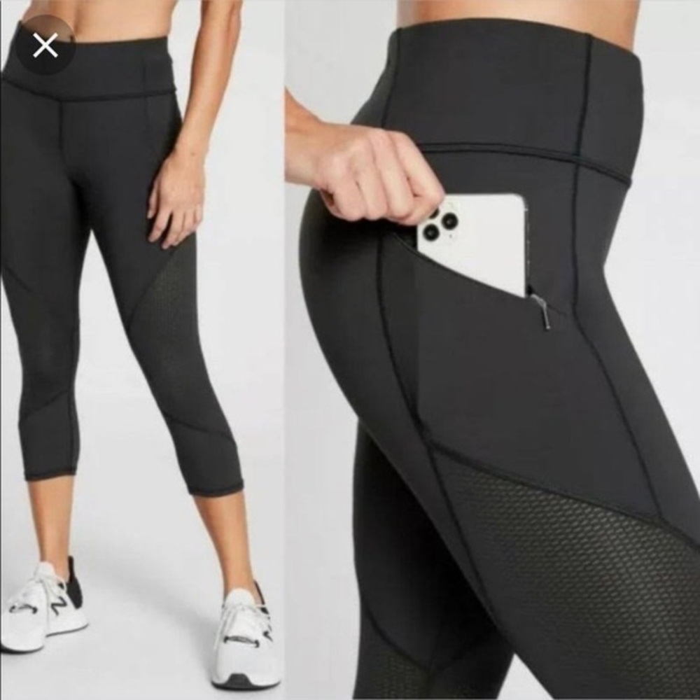 Athleta Contender Mesh Crop